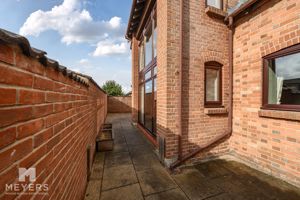 Photo 7- click for photo gallery